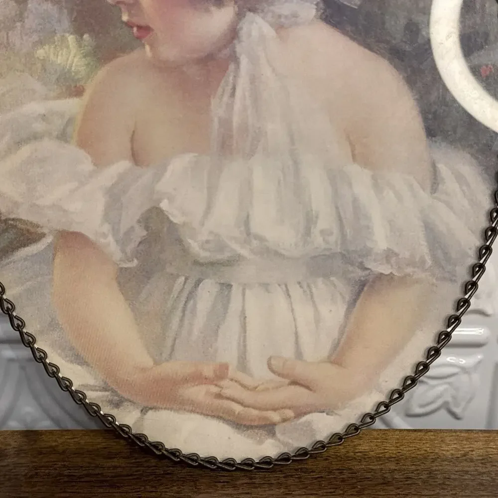 Vtg. “ Priscilla” Oval Filigree Frame Flue Cover